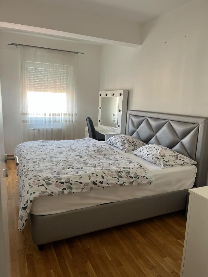 Apartman Masa Μπάνια Λούκα Εξωτερικό φωτογραφία